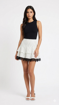 One skirt. Endless sophistication.